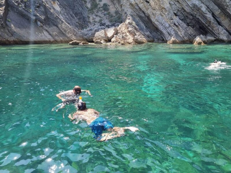 Sesimbra: 3 Bays Tour - Included in the Tour