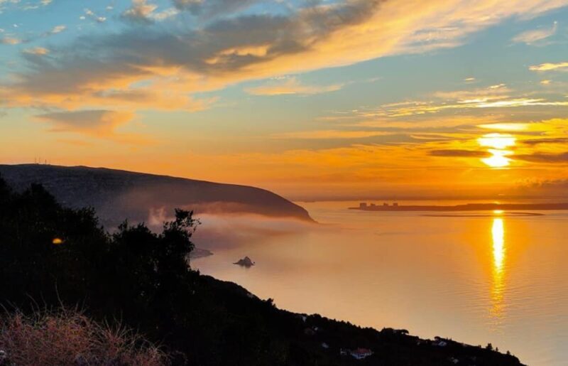 Sesimbra/Arrábida: Sunrise on Board Tour - Experience Highlights