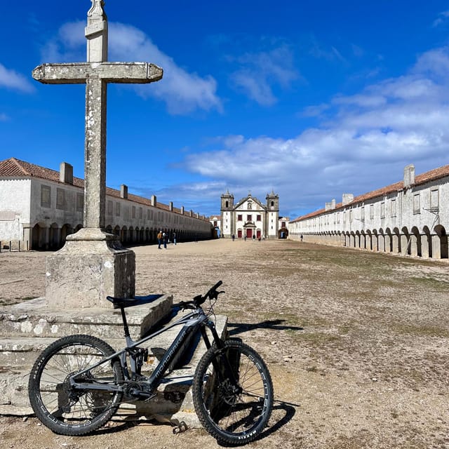 Sesimbra: Coastal E-bike Tour Sesimbra - Key Points