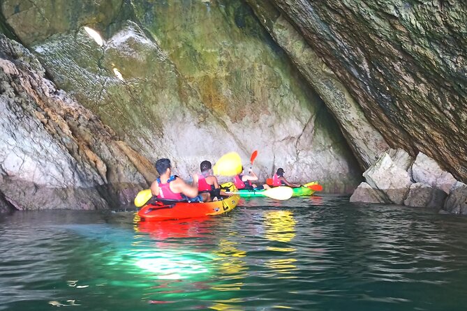 Sesimbra Discovery by Kayak - Exploring Luiz De Saldanha Reserve