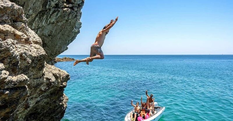 Sesimbra: Private Boat Rental - Weather and Cancellation Policy