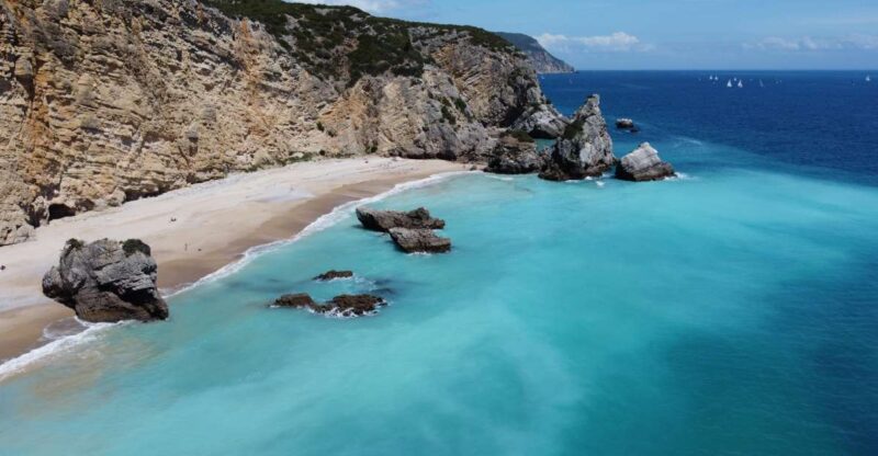 Sesimbra: Private Boat Tour of the Beaches of Arrábida Natural Park - Experience Highlights