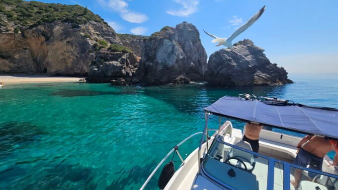 Sesimbra: Rote of Wonders/ Private Boat Tour Along the Cost - Important Information