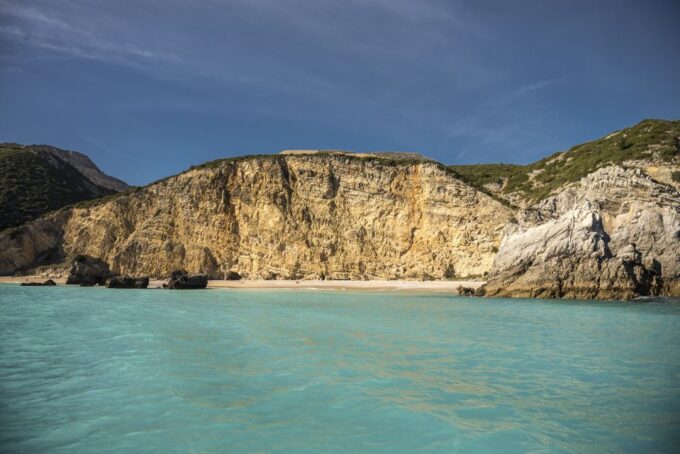 Sesimbra: Speedboat Tour of Arrabida Natural Park - Opportunity to Spot Bottlenose Dolphins