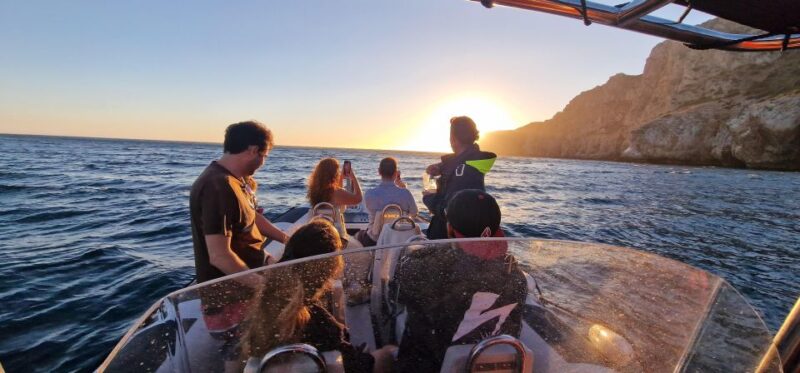 Sesimbra: Sunset on Board - Whats Included