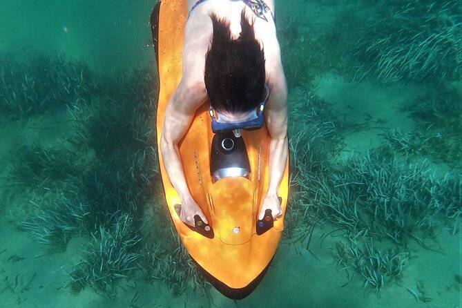 Session of 30 Minutes of Unique Sensations in Underwater Scooter - Equipment and Inclusions