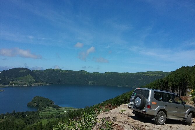 Sete Cidades Full-Day 4WD Tour From Ponta Delgada With Hiking - Small-Group Experience