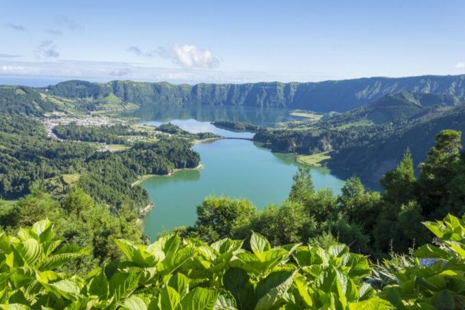 Sete Cidades: Kayaking and Biking Adventure - Sustainability and Eco-Friendly Practices