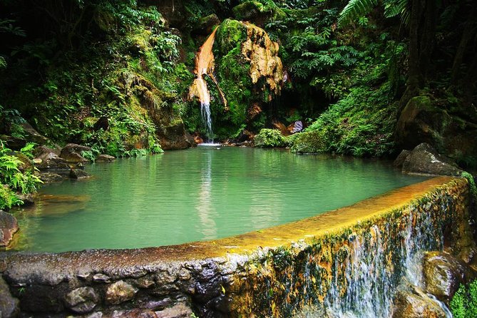 Sete Cidades + Lagoa Do Fogo Full-Day Van Tour - Key Points