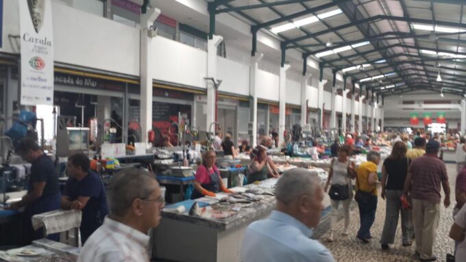Setúbal: Language-Learning Adventure With Lunch & Wine - Frequently Asked Questions