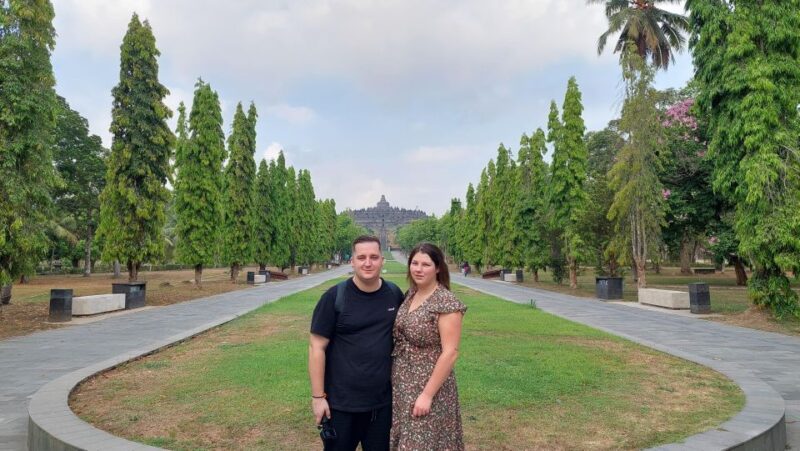 Setumbu Sunrise Borobudur, and Prambanan, With Lunch Option - Exploring Borobudur Temple