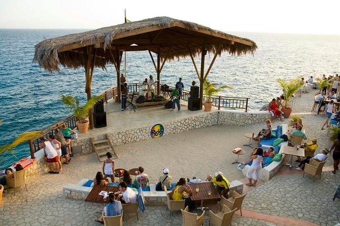 Seven Mile Beach and Ricks Cafe Private Tour. - Tour Overview