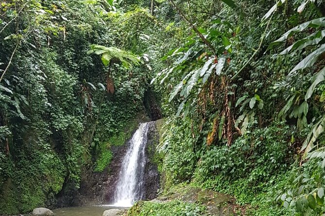 Seven Sisters Waterfalls Hike - Meeting Point and Schedule
