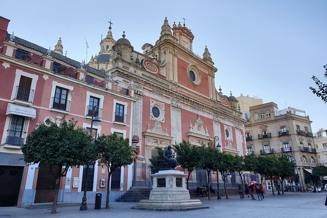 Sevilla Food Tour: Tapas, Wine, History & Traditions - Meeting Point and End Location Details