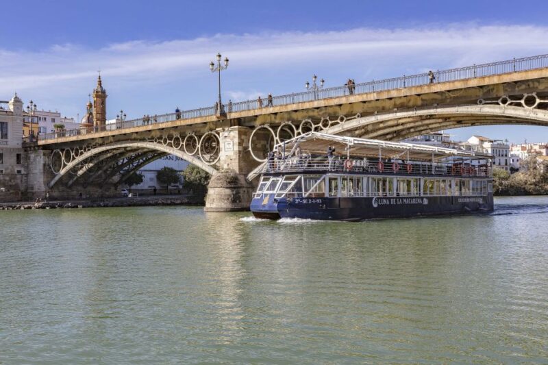 Sevilla: Hop-On Hop-Off & Walking Tours, Cruise & Flamenco - Activities Included
