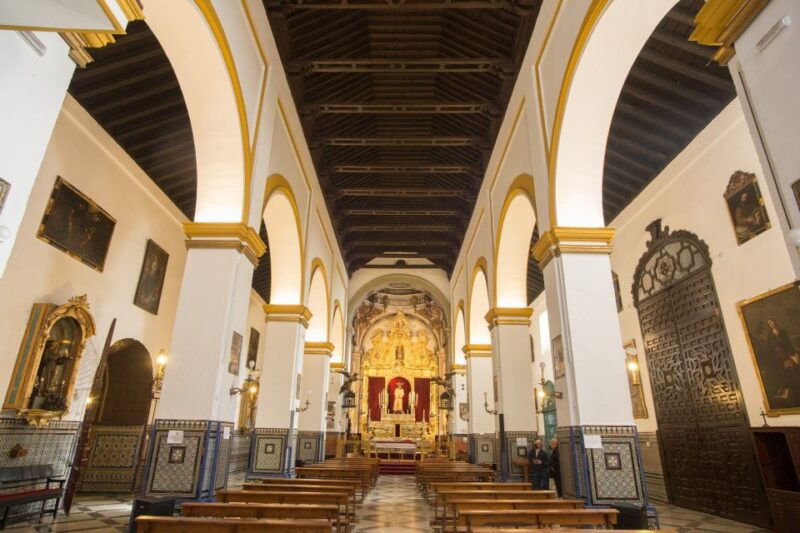 Seville: 3-Hour Guided Walking Tour & Palacio De Las Dueñas - Exploring Sevilles History