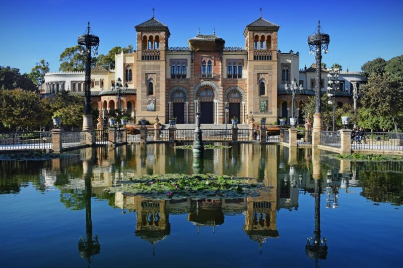 Seville: 4-Hour Private Palaces Guided Walking Tour - Key Points