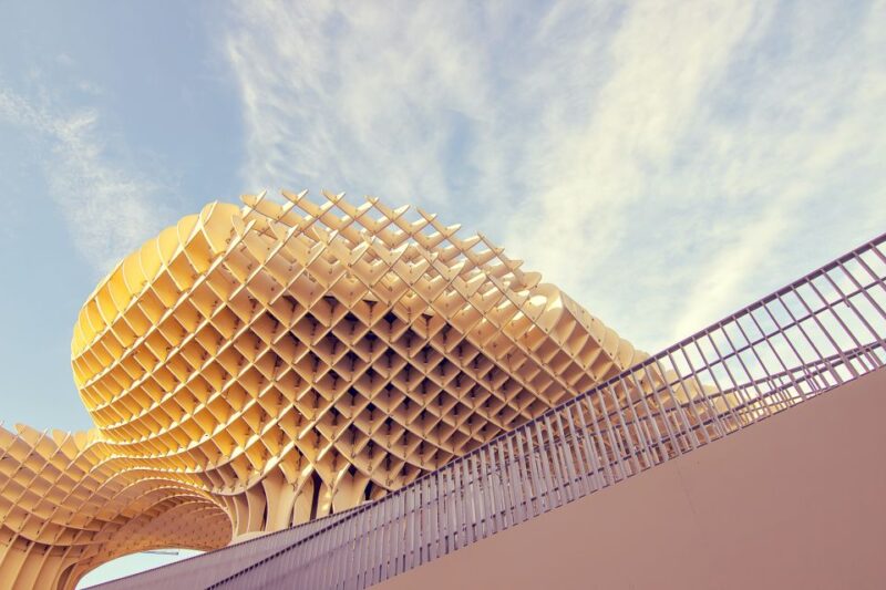 Seville: 4-Hour Private Palaces Guided Walking Tour - Pilatos Palace