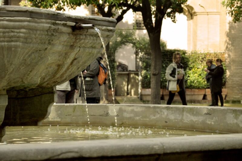 Seville: Alcazar & Cathedral Skip-the-Line Guided Tour - Key Points