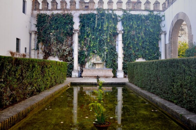 Seville: Alcazar & Cathedral Skip-the-Line Guided Tour - Giralda Bell Tower