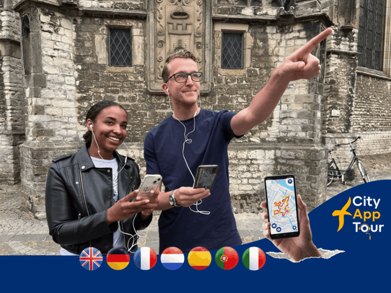 Seville Alcazar District Walking Tour With Digital Guide - Digital Guide Features