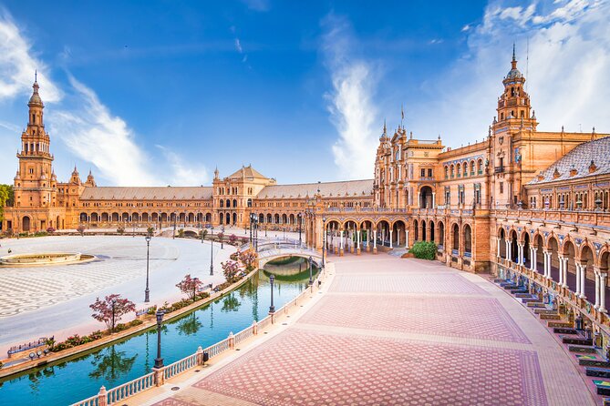 Seville Alcazar/Plaza Espana in 1 Day - Walking Tour - Audioguide - Accessibility and Participation Details