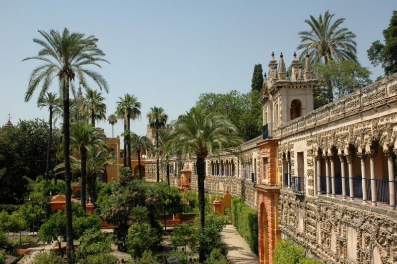Seville Alcazar/Plaza Espana: Walking Tour With Audio Guide - Customer Experience