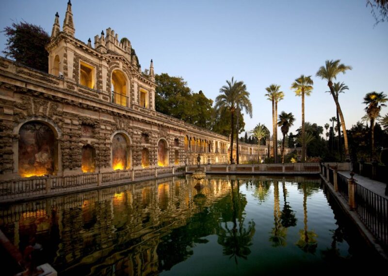 Seville: Cathedral & Alcázar Guided Tour With River Cruise - Seville Cathedral