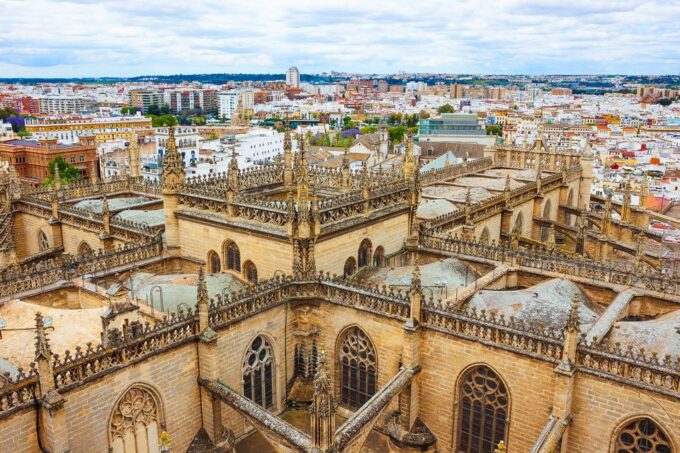 Seville Cathedral and Giralda: Skip-the-Line Ticket - Discovering the Mosque-to-Church Transformation