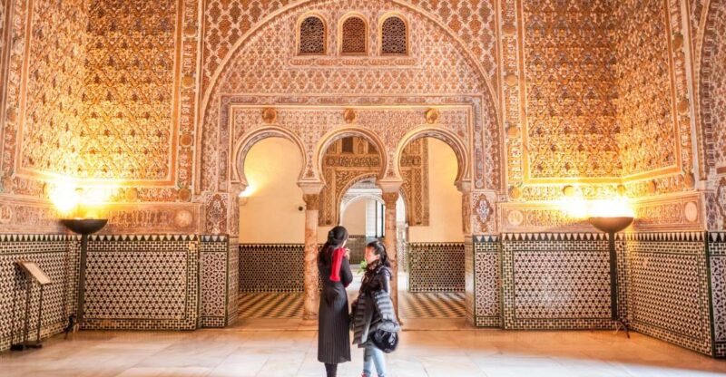 Seville: Cathedral, Giralda & Alcazar Entry With Guided Tour - Cathedral and Giralda Highlights