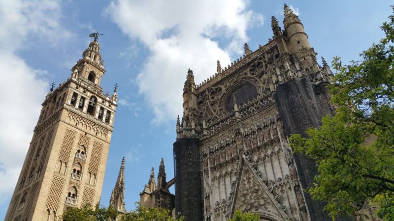 Seville: Cathedral & Giralda Fast-Track Guided Tour - Activity Highlights