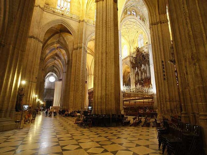 Seville: Cathedral Guided Tour W/ VR City Tour & Roof Lunch - Tour Duration and Inclusions