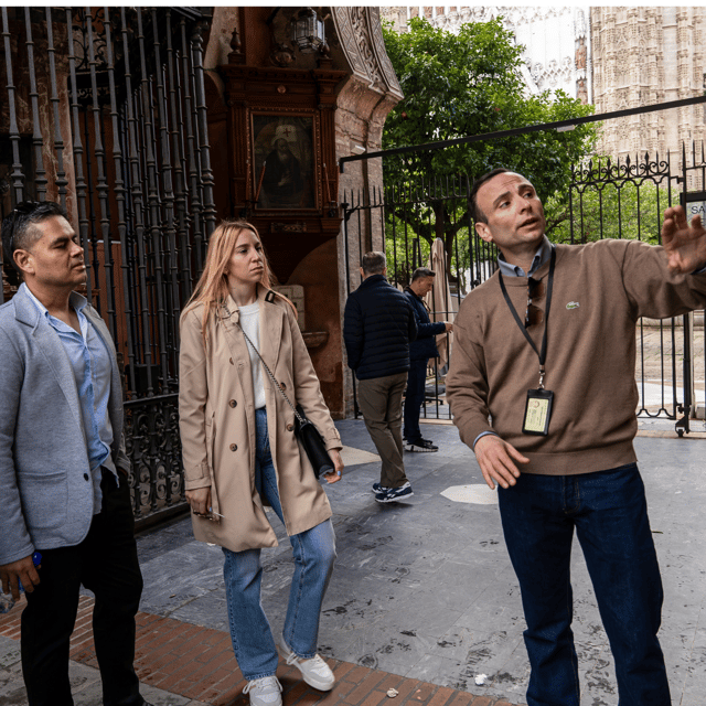 Seville: CATHEDRAL TINY GROUP SKIP THE LINE - Accessibility