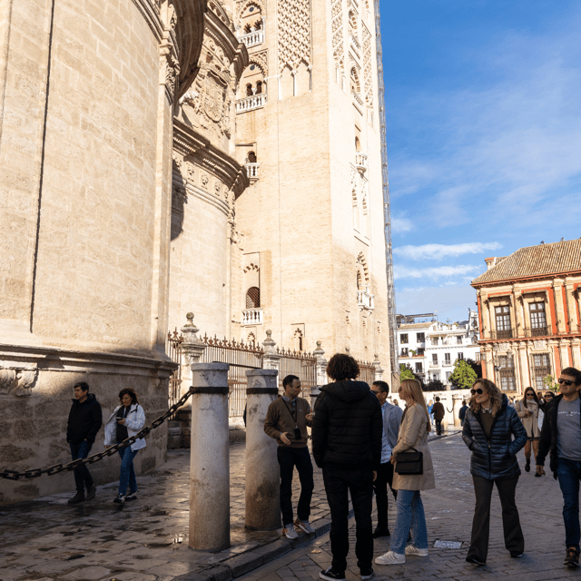 Seville: CATHEDRAL TINY GROUP SKIP THE LINE - Meeting Point and What to Bring