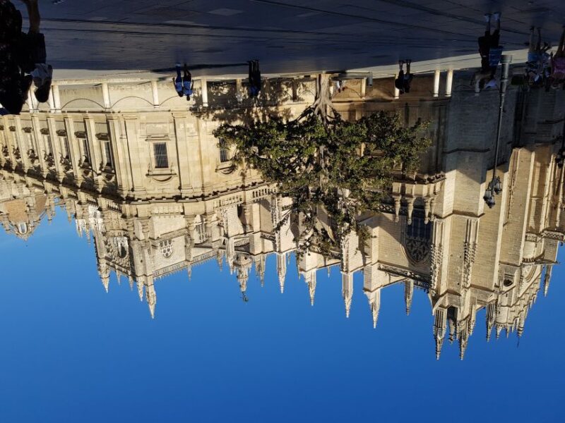 Seville: City Center Walking Tour - Marveling at Seville Cathedral