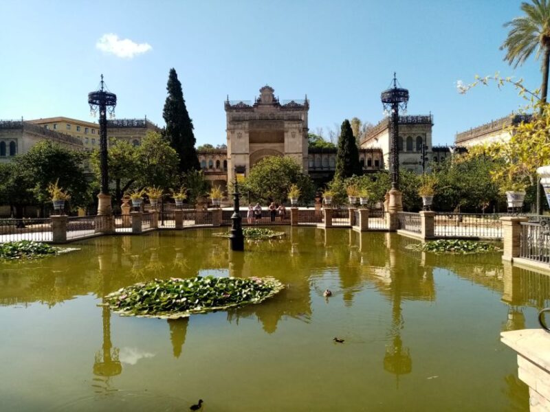 Seville: City Highlights Bike Tour - Key Points