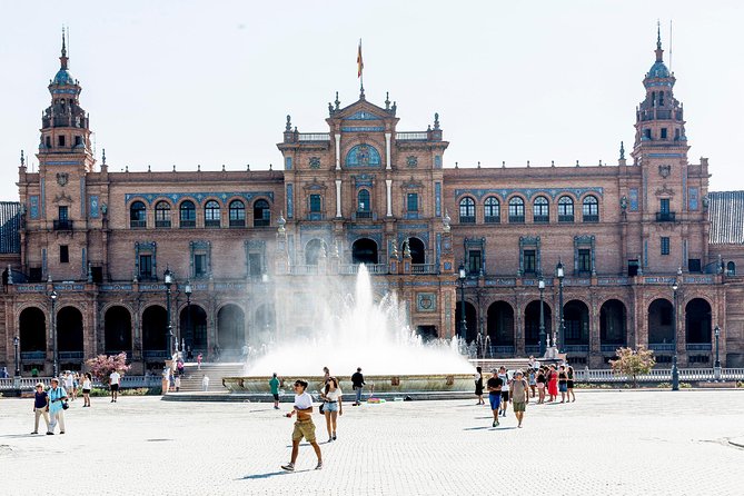 Seville Day Trip With Cathedral Entrance Direct From Malaga - Vibrant Neighborhoods of Seville