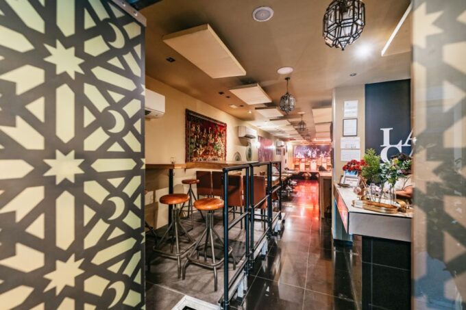 Seville: Flamenco Show With Andalusian Dinner at La Cantaora - Duration and Accessibility Details