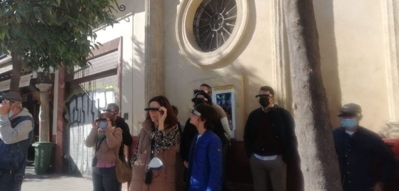 Seville: Guided City Walking Tour With 3D Contents - Cancellation Policy and Reservations
