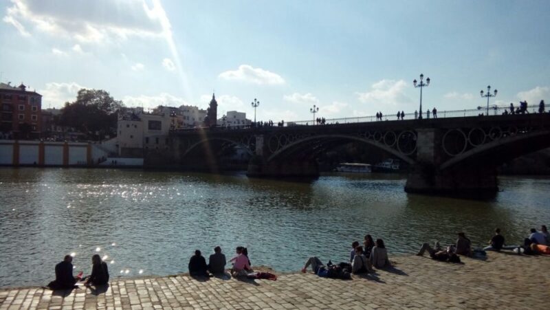 Seville: Guided Sightseeing Day Tour - Royal Alcazar of Seville