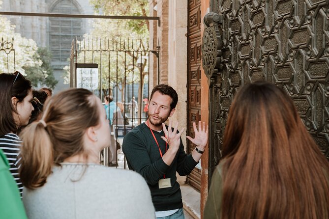 Seville Guided Small-Group Walking Tour - Tour Features