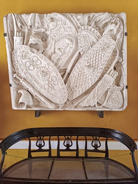 Seville: Guided Visit of the Casa De Pilatos With Entrance Tickets - Historical Significance of Casa De Pilatos