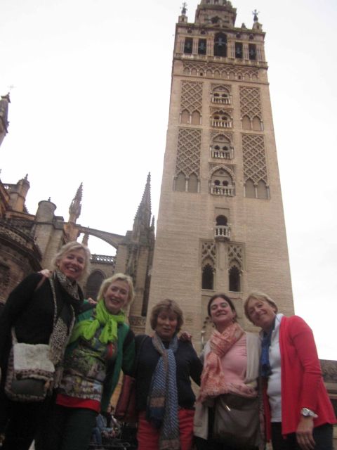 Seville: Highlights City Bike or E-Bike Tour - Key Points