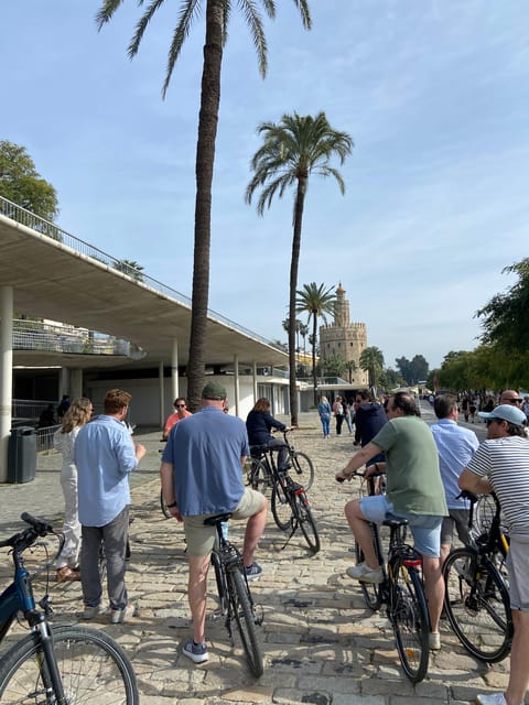 Seville: Highlights City Bike or E-Bike Tour - Customer Reviews and Feedback