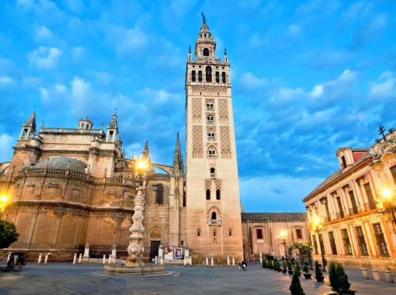Seville: Historical City Center Private Tour - Caliphate of Seville History