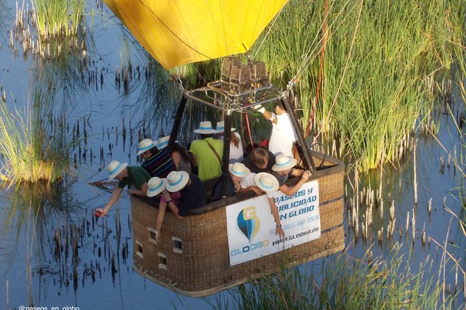 Seville Hot-Air Balloon Ride With Breakfast, Cava & Hotel Pick up - Whats Included in the Package