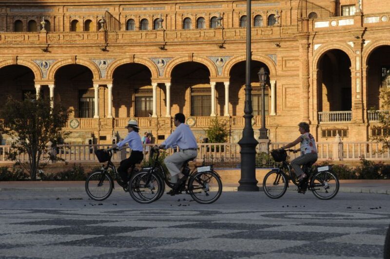 Seville: Landmarks Electric Bike Tour - Experience Highlights