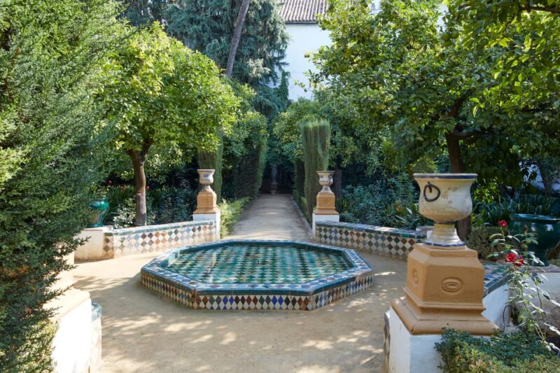 Seville: Las Dueñas Palace Ticket and Audioguide - Customer Ratings and Feedback