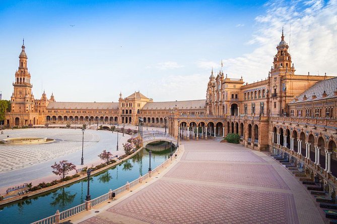 Seville-Lisbon One-Way or Round-Trip Private Luxury Transfer - Transfer Overview
