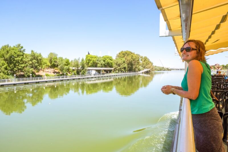 Seville: Minibus Tour, Aquarium and River Cruise - Aquarium Visit